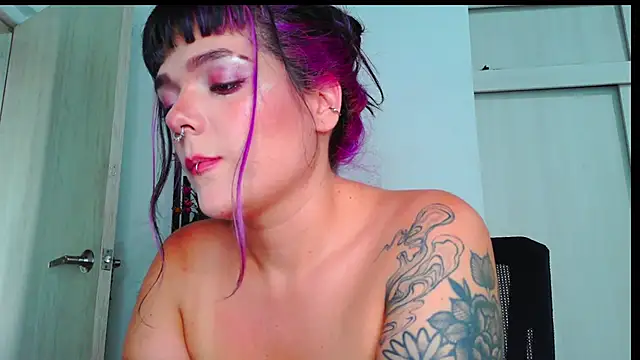purple em69 online show from March 2026 10:00:02 PM