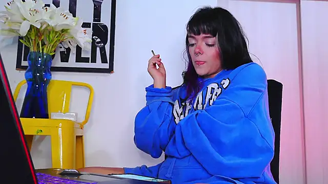 purple em69 online show from November 2025 06:51:02 AM