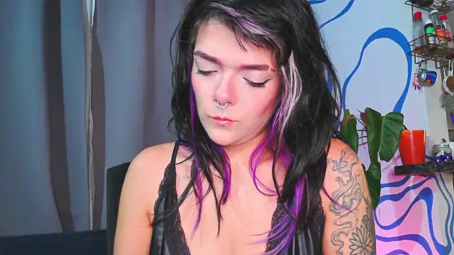 purple em69 online show from November 2025 05:11:01 AM