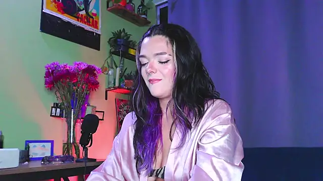purple em69 online show from November 2025 04:44:01 AM
