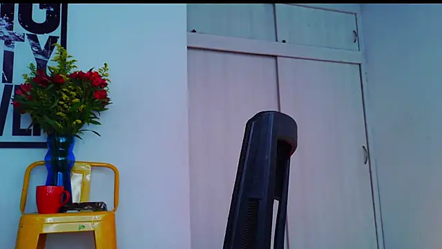 purple em69 online show from February 2026 04:59:01 PM