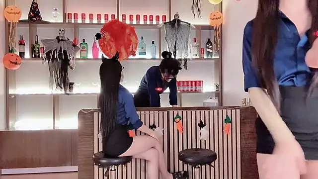 Jennie Spa online show from October 2025 02:39:02 PM