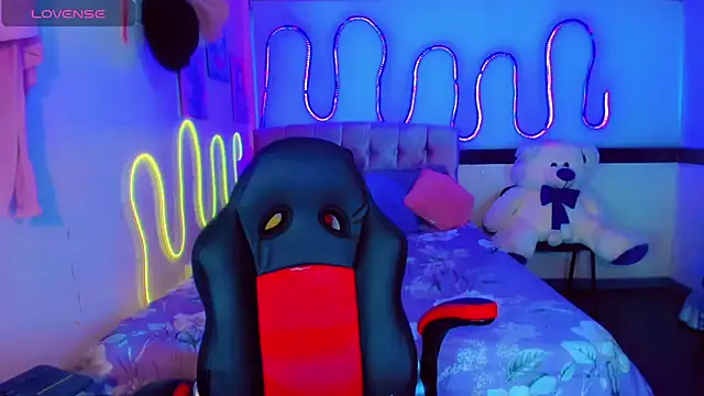 Jessica smith 1 online show from March 2026 11:16:02 AM