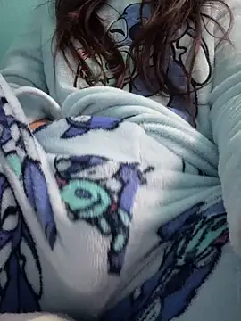 Snapshot of rossana99_ chatting on November 2025 11:59:02 AM rossana99 online show from November 2025 11:59:02 AM