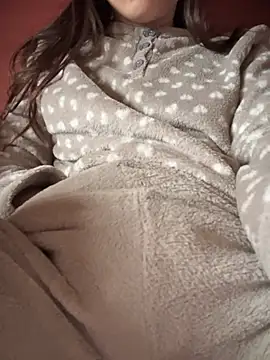 Snapshot of rossana99_ chatting on March 2025 04:21:02 PM rossana99 online show from March 2025 04:21:02 PM