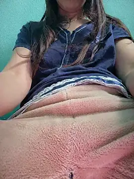 Snapshot of rossana99_ chatting on May 2026 01:54:01 PM rossana99 online show from May 2026 01:54:01 PM
