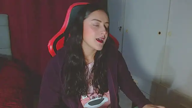 Noamartin  online show from January 2026 12:16:02 AM