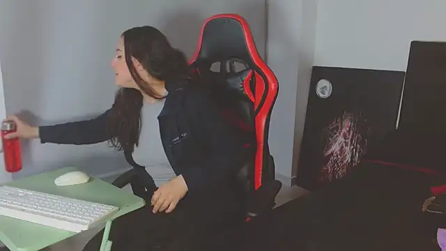 Noamartin  online show from March 2026 12:25:01 AM