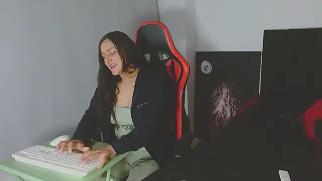 Noamartin  online show from March 2026 02:07:01 AM