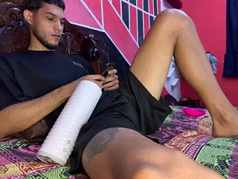 tanned boy online show from April 2026 04:42:02 PM