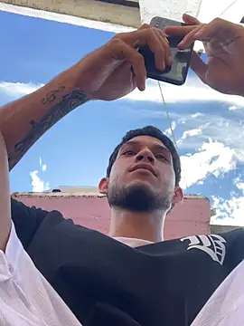 Snapshot of tanned_boy chatting on May 2026 04:13:01 PM tanned boy online show from May 2026 04:13:01 PM