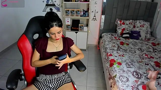 Snapshot of HannaSexyy chatting on September 2025 01:26:02 AM HannaSexyy online show from September 2025 01:26:02 AM