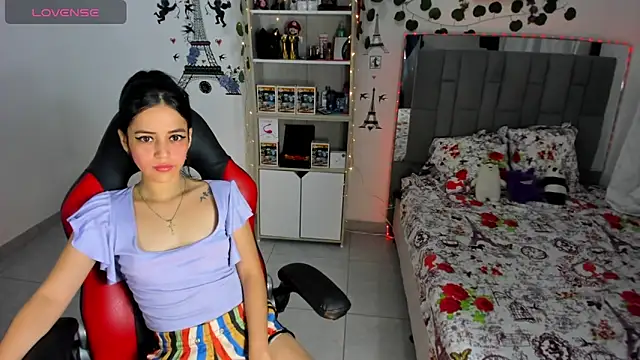 Snapshot of HannaSexyy chatting on September 2025 12:54:01 AM HannaSexyy online show from September 2025 12:54:01 AM