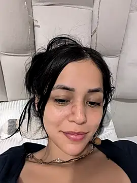 HannaSexyy online show from July 2026 07:18:01 AM