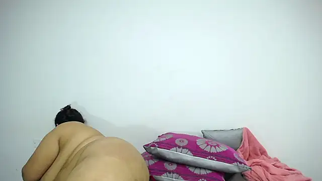 CrushOnMe  online show from May 2026 12:41:01 PM