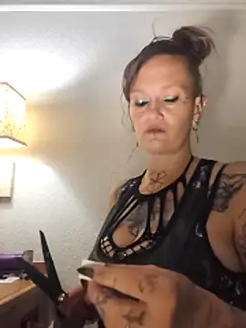 renegade vyxxen online show from March 2026 09:44:02 AM