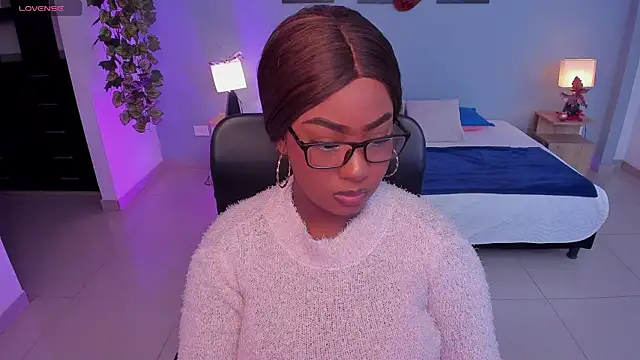 JasmineCampbell  online show from December 2025 01:14:02 PM