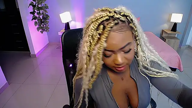 JasmineCampbell  online show from February 2026 01:40:02 PM