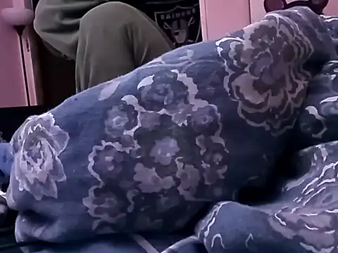 Snapshot of Blkstylion chatting on March 2026 10:33:01 PM Blkstylion online show from March 2026 10:33:01 PM