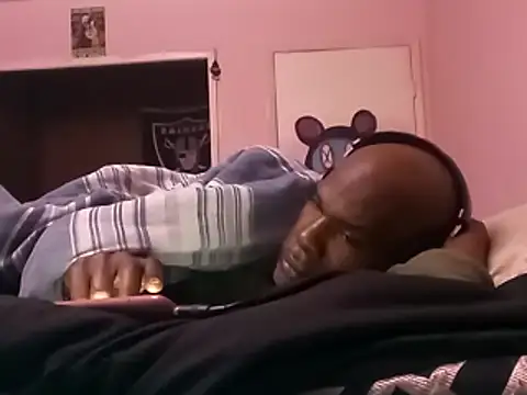 Snapshot of Blkstylion chatting on April 2026 08:01:01 PM Blkstylion online show from April 2026 08:01:01 PM