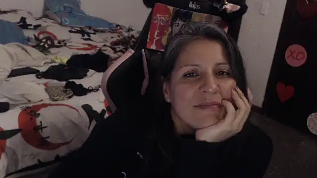 LucifernandaSw online show from March 2026 11:01:02 PM