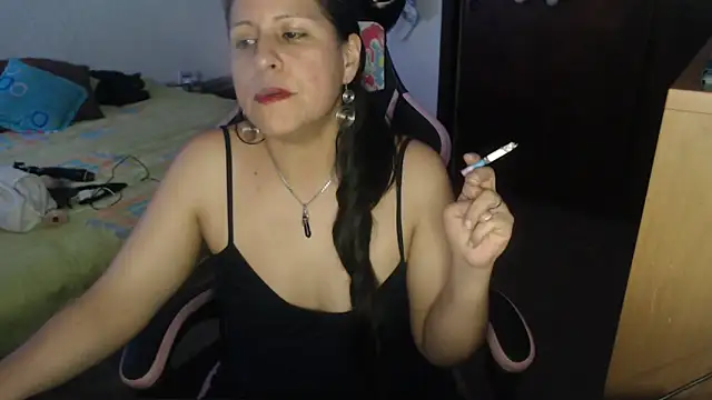 LucifernandaSw online show from April 2026 02:27:02 AM
