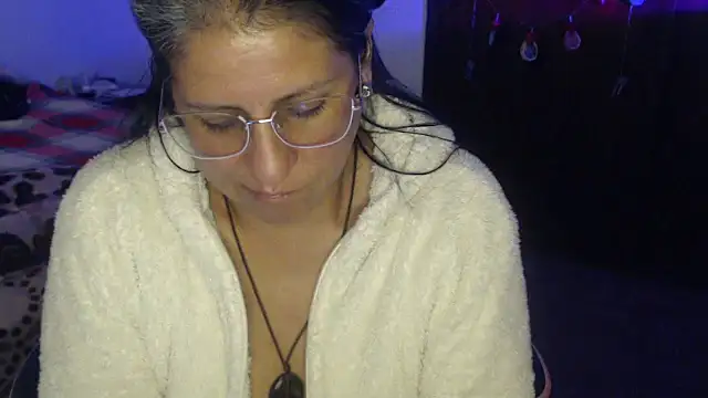 LucifernandaSw online show from April 2026 01:51:01 AM