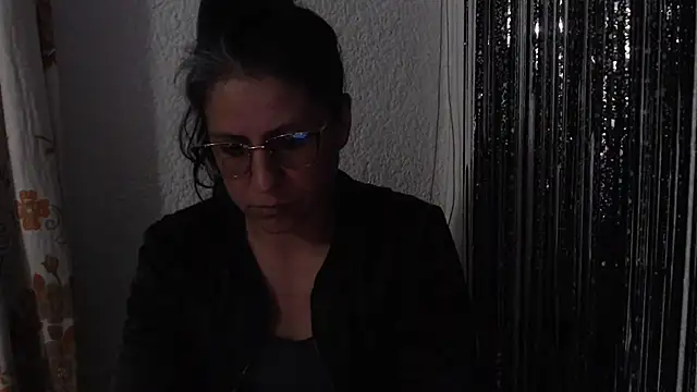 LucifernandaSw online show from February 2025 04:32:02 AM