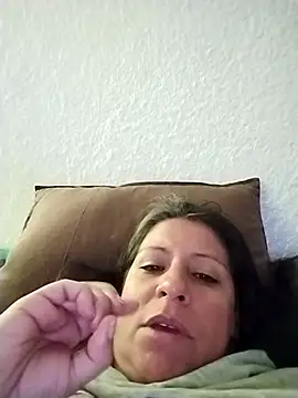 LucifernandaSw online show from May 2026 10:48:01 AM