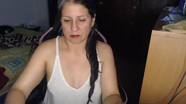 LucifernandaSw online show from April 2026 03:46:02 AM
