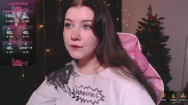 Snapshot of CutieTori chatting on January 2025 10:59:01 AM CutieTori online show from January 2025 10:59:01 AM