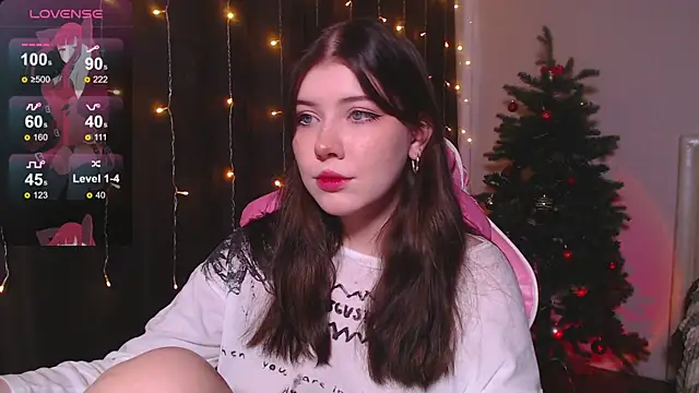 Snapshot of CutieTori chatting on January 2025 08:43:02 AM CutieTori online show from January 2025 08:43:02 AM