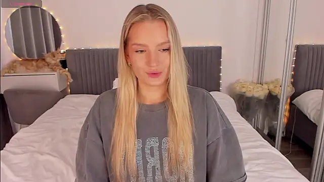 CassieRayss online show from March 2026 12:29:01 PM