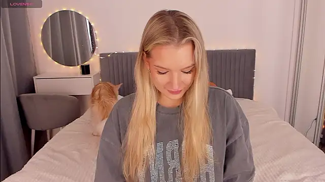 CassieRayss online show from March 2026 09:36:02 AM