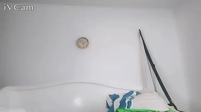 Snapshot of Yeye25199 chatting on December 2024 02:22:02 PM Yeye25199 online show from December 2024 02:22:02 PM