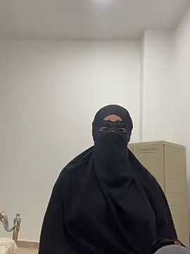 Hijabi HotGirls online show from February 2025 08:22:01 PM