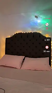 martina duque  online show from February 2026 06:05:02 PM