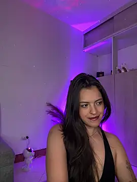 martina duque  online show from March 2025 04:28:01 AM