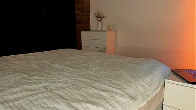 Snapshot of Rachel_Rey chatting on November 2025 06:23:01 PM Rachel Rey online show from November 2025 06:23:01 PM