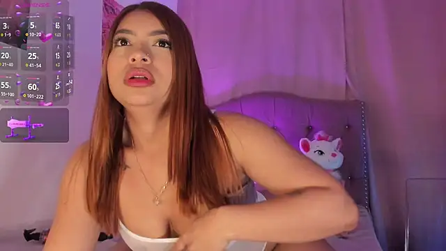 charlotte-Love09 online show from October 2025 06:58:01 AM