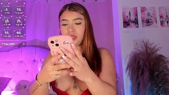 charlotte-Love09 online show from September 2025 05:24:01 AM