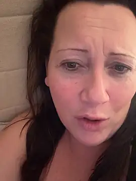 xsexycurvymilf online show from February 2025 06:22:01 AM