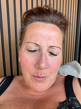 Snapshot of xsexycurvymilf chatting on July 2026 11:39:02 AM xsexycurvymilf online show from July 2026 11:39:02 AM