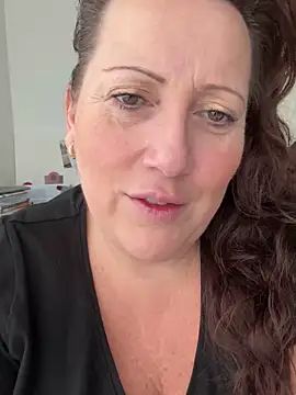 xsexycurvymilf online show from January 2025 09:16:02 AM