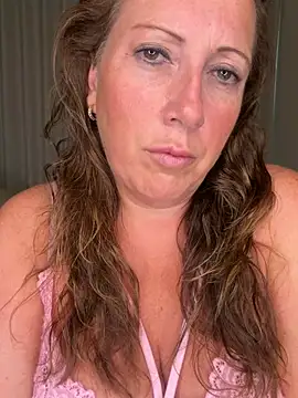 Snapshot of xsexycurvymilf chatting on July 2026 02:07:02 PM xsexycurvymilf online show from July 2026 02:07:02 PM