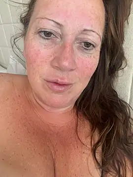 Snapshot of xsexycurvymilf chatting on June 2026 07:36:01 AM xsexycurvymilf online show from June 2026 07:36:01 AM
