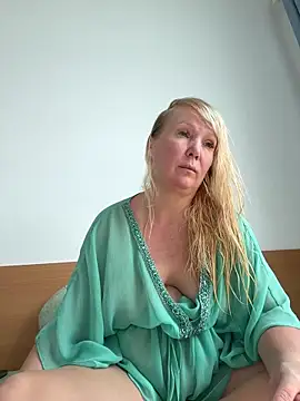 EmmaInLove23 online show from March 2026 02:37:01 AM