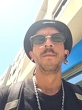 Themadhatter90 online show from May 2026 03:01:02 PM