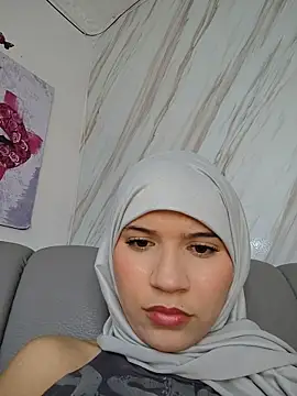 hanaa 18 online show from April 2026 09:39:01 PM