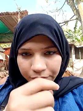 hanaa 18 online show from February 2025 08:13:02 PM